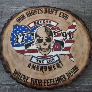 Handmade woodburned and hand painted 2nd Amendment plaque.